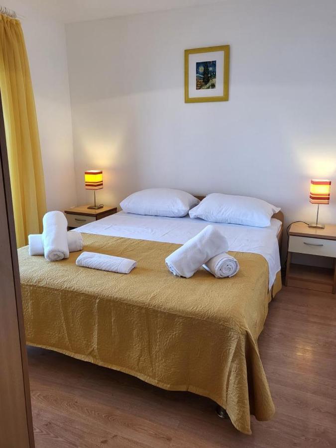 Sea&Sun Apartment Turanj Luaran gambar