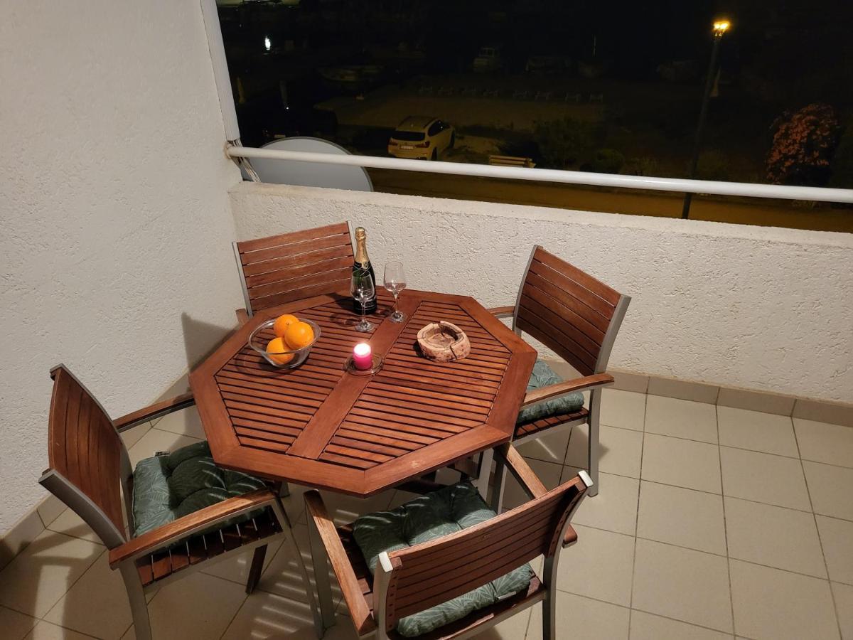 Sea&Sun Apartment Turanj Luaran gambar