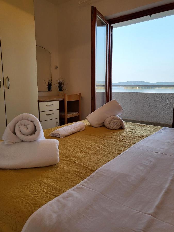 Sea&Sun Apartment Turanj Luaran gambar